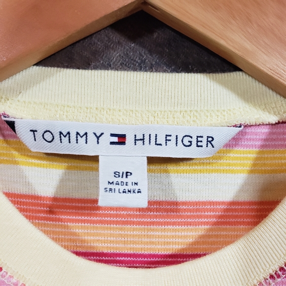 Tommy Hilfiger striped knit short sleeve crewneck shirt woman's size small - Picture 2 of 7